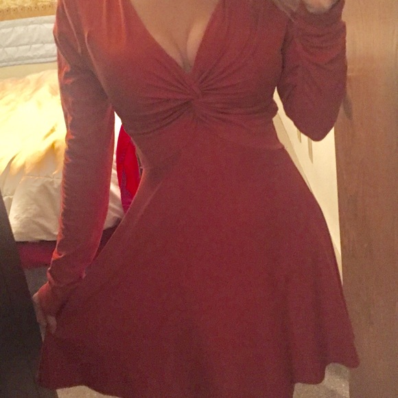 Sassy salmon dress - Picture 5 of 8